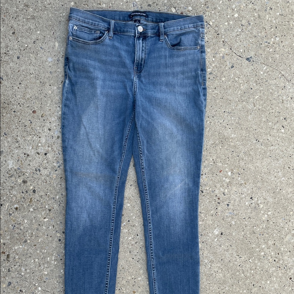 Calvin Klein Jeans Women's size 31 Blue  Mid-Rise Skinny Jeans